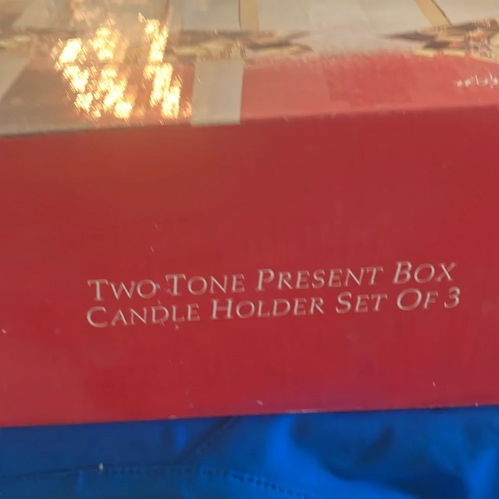 Two Tone Present Box Candle Holder Set - Gold and Silver